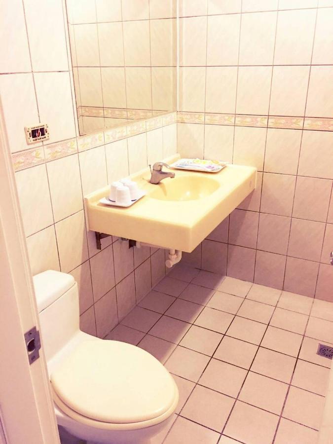 Huang Tai Hotel Джиаоси Екстериор снимка
